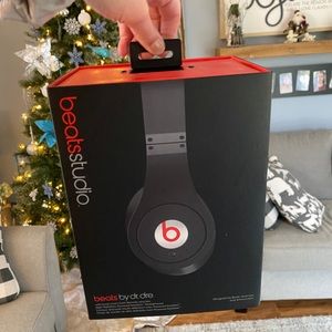 Brand new beats headphones